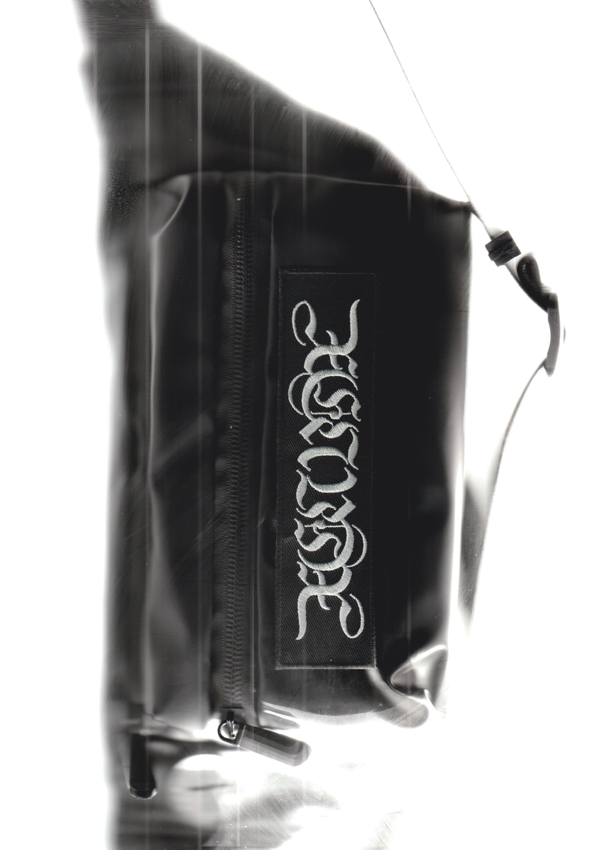 WATERPROOF BUMBAG